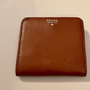 Small Leather Fossil Wallet